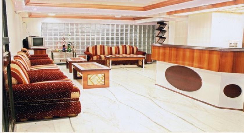 Mahābaleshwar Hotel Rahil International מראה חיצוני תמונה
