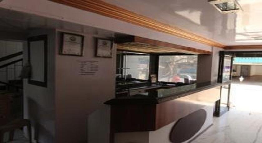 Mahābaleshwar Hotel Rahil International מראה חיצוני תמונה