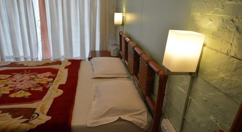 Mahābaleshwar Hotel Rahil International מראה חיצוני תמונה