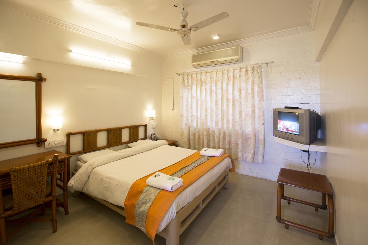 Mahābaleshwar Hotel Rahil International מראה חיצוני תמונה