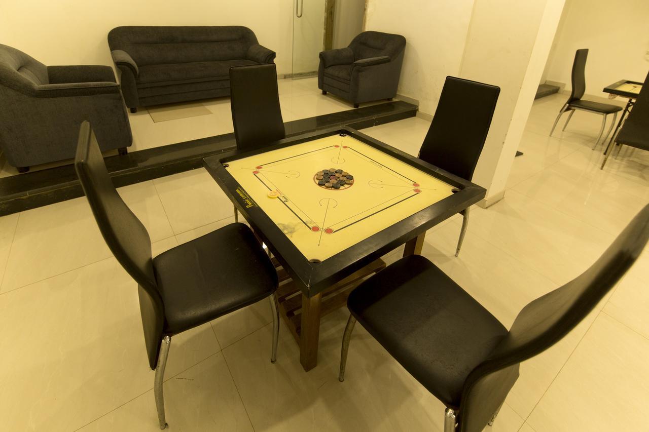 Mahābaleshwar Hotel Rahil International מראה חיצוני תמונה